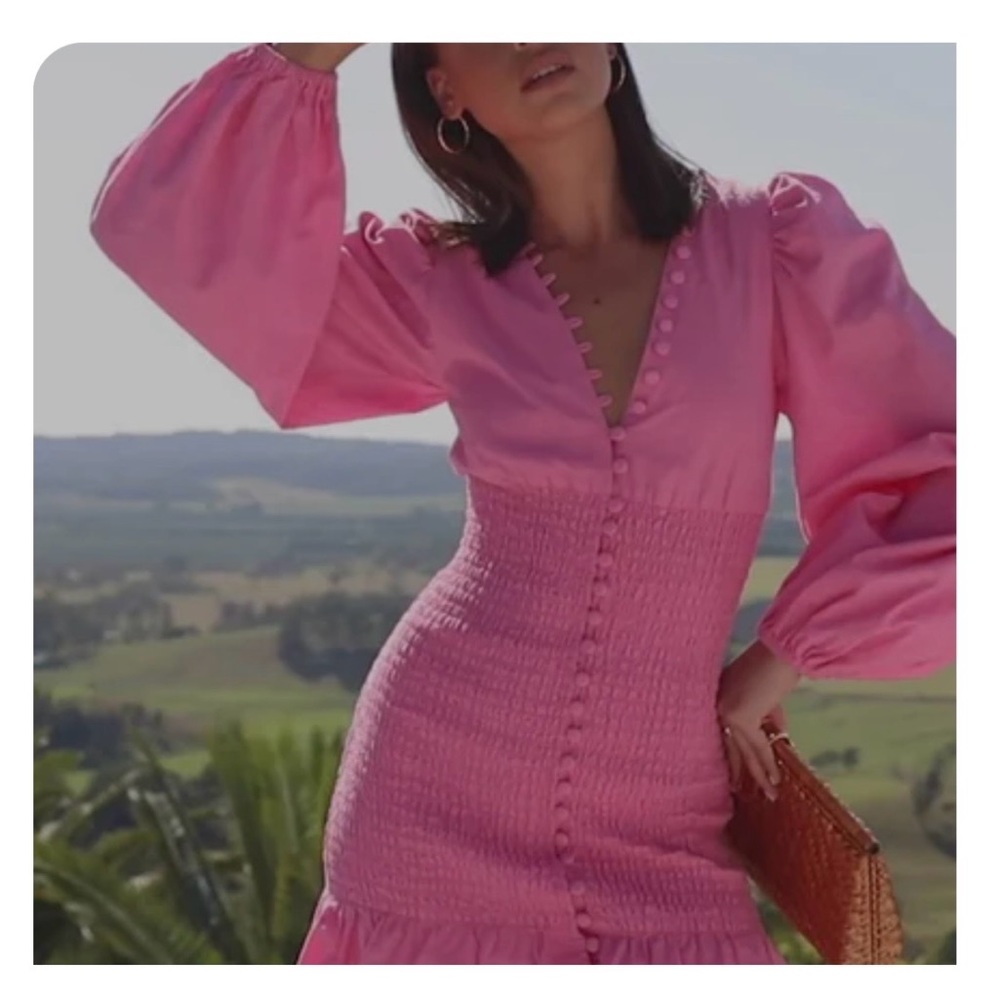 Elegant Pink Button-Down Dress